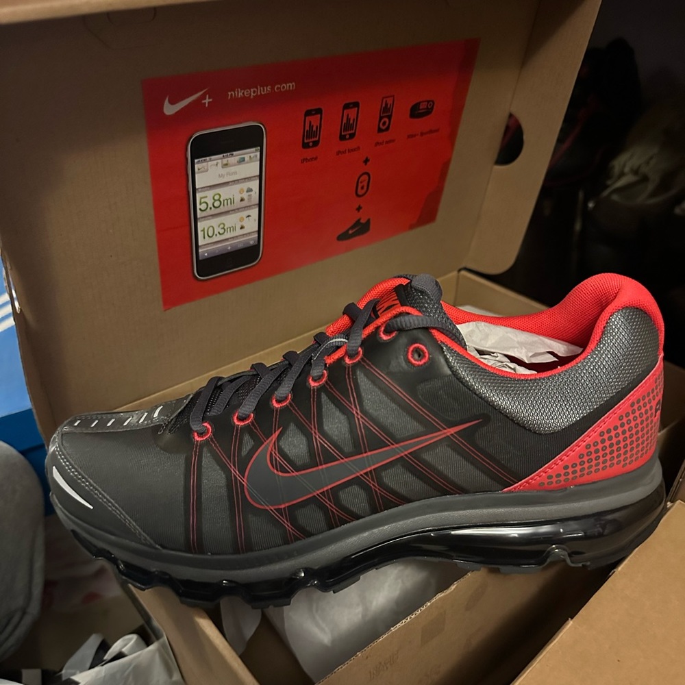 New Nike Air Max + 2009
